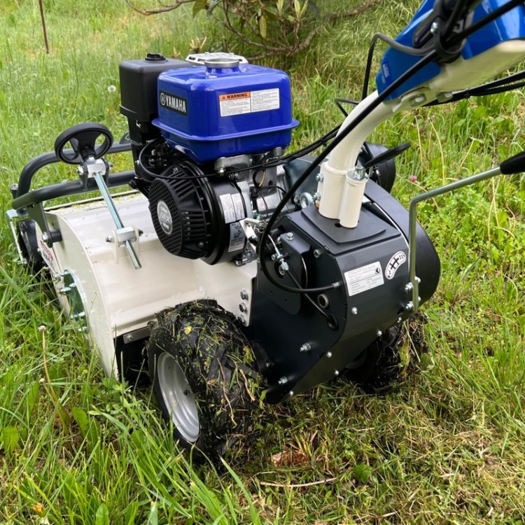 Yamaha YDM 661 - Desbrozadora de Martillos