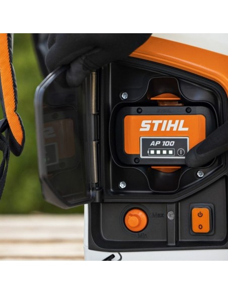 Stihl SGA 85 → Pulverizador de batería.