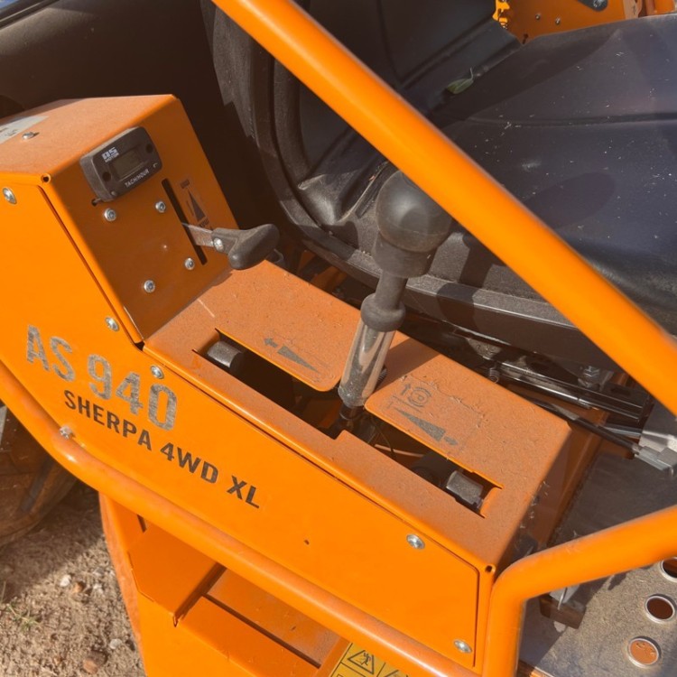 As motor sherpa 940 4wd XL tractor Desbrozador