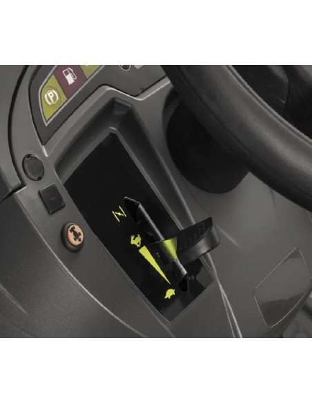 Tractor cortacésped STIGA Tornado 7108W de gasolina