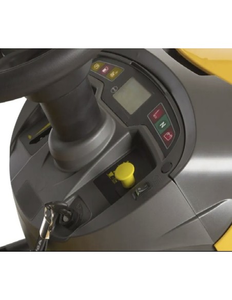 Tractor cortacésped STIGA Tornado 7108W de gasolina