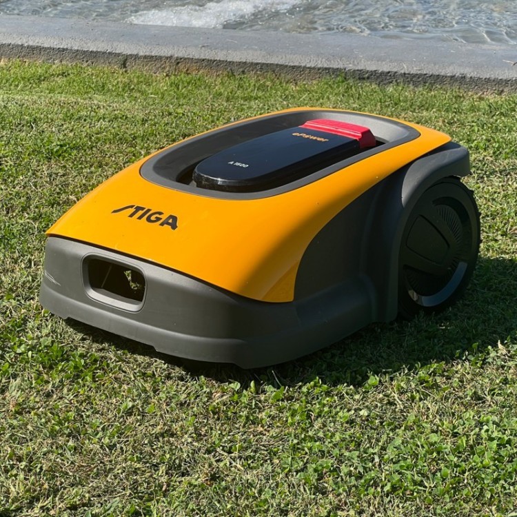 Robot cortacésped autónomo Stiga A 1500
