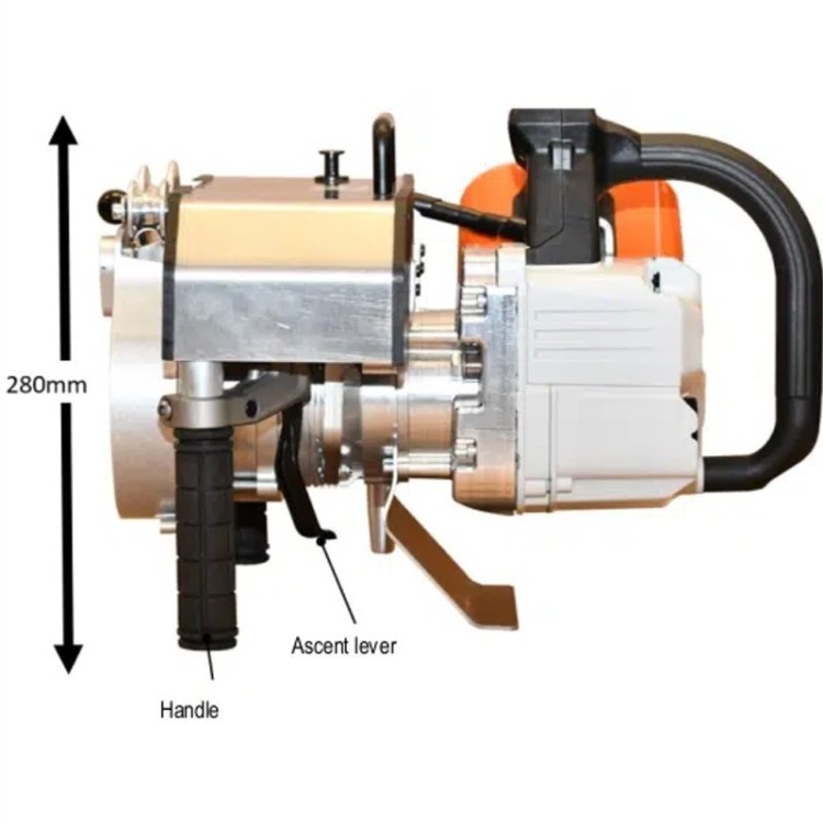 Trepar con maquinaria de batería Stihl  Eder 240-11 B