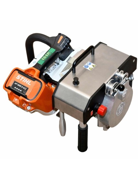 Trepar arboles con máquina autonoma EDER