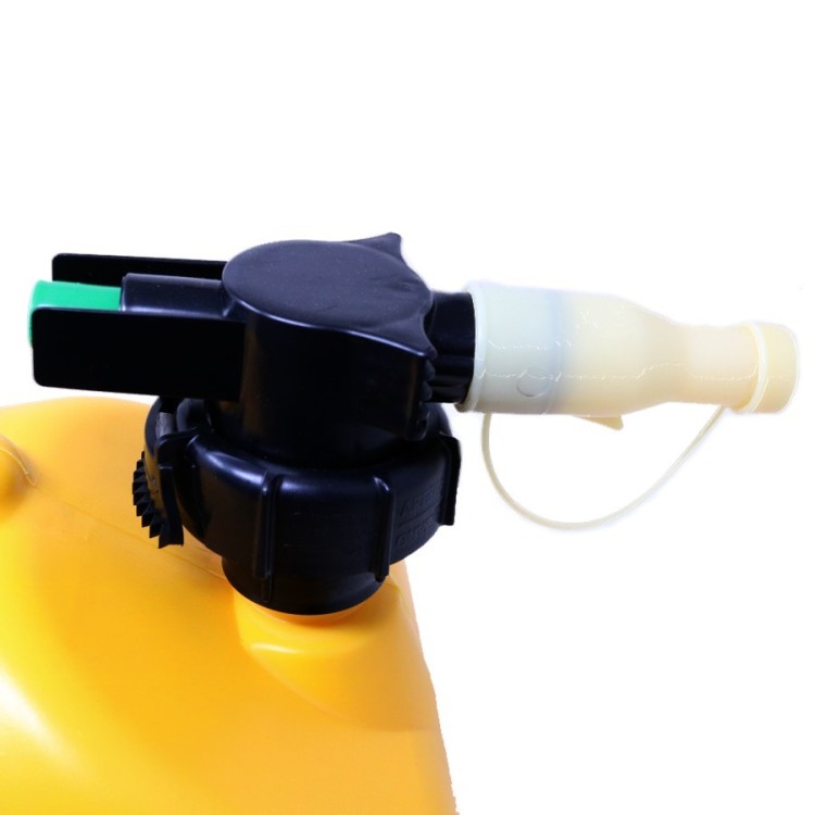 Garrafa de Gasolina Stiga con boquilla Antiderrame.